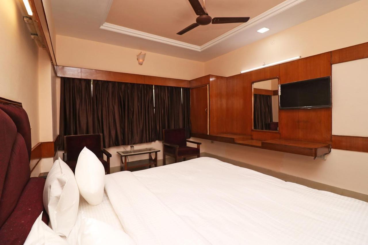Spot On 37002 Hotel Natraj Bilaspur  Bagian luar foto
