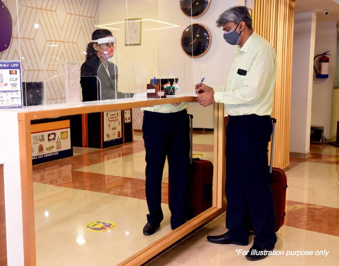Spot On 37002 Hotel Natraj Bilaspur  Bagian luar foto